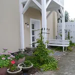 Im Neubauernweg 3 * Hoppegarten