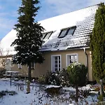 Im Neubauernweg 3 Apartman *