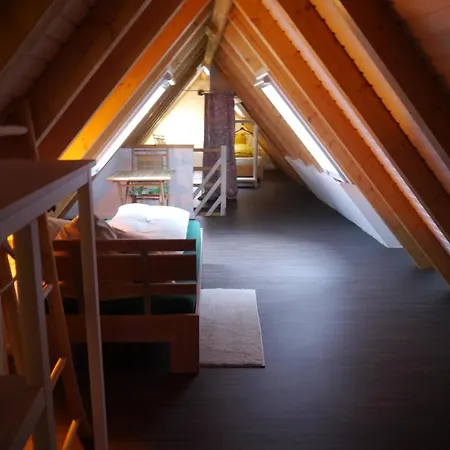 Im Neubauernweg 3 * Hoppegarten