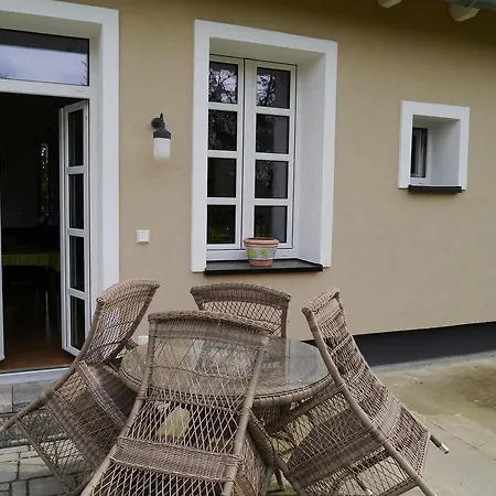 Im Neubauernweg 3 * Хоппегартен